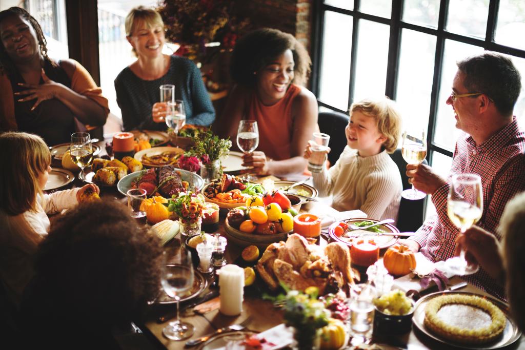 Here's how many calories the average American will consume at Thanksgiving dinner this year